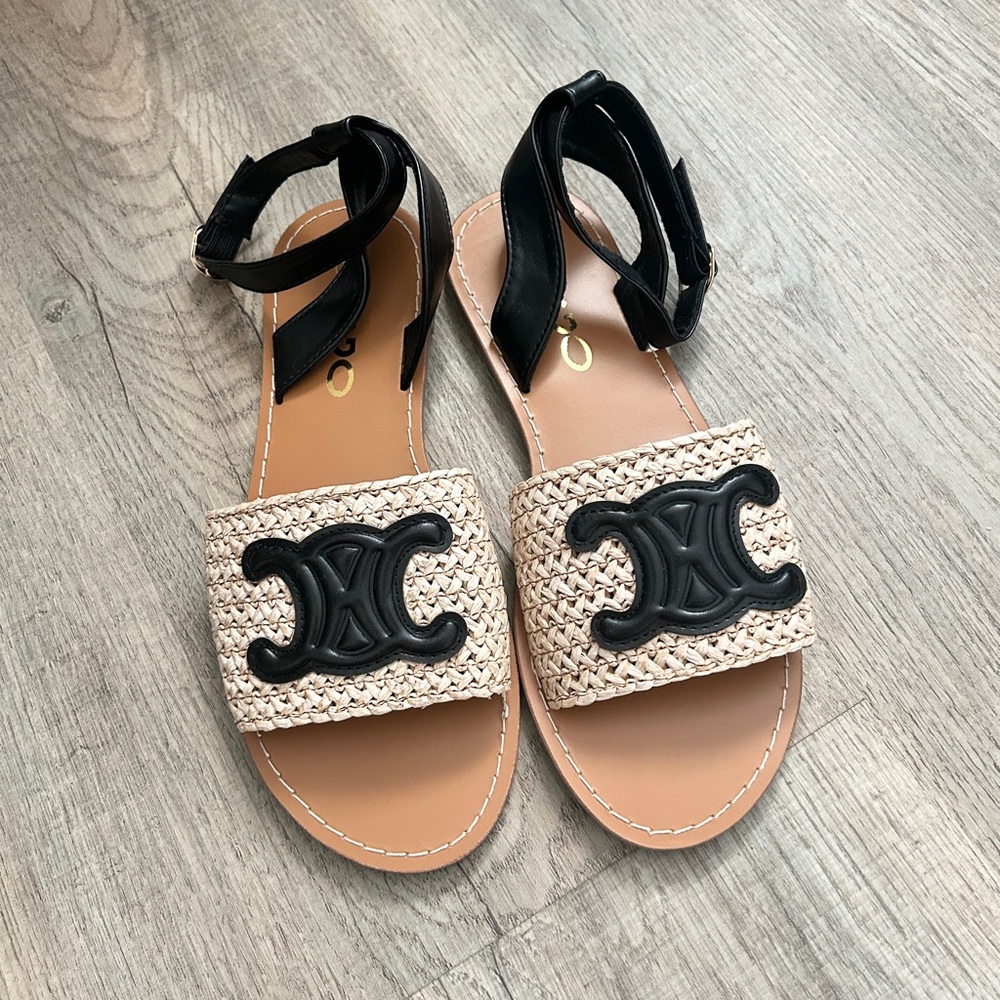 NEW EGO Ankle strap flat Sandals size 6